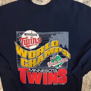 Minnesota Twins 91 World Champs Crew Neck - Navy